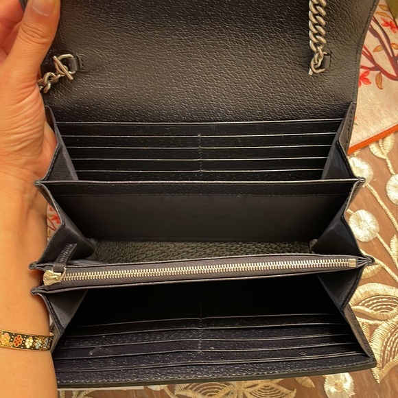 Authentic Gucci - Dionysus collection Crossbody - Picture 6 of 9